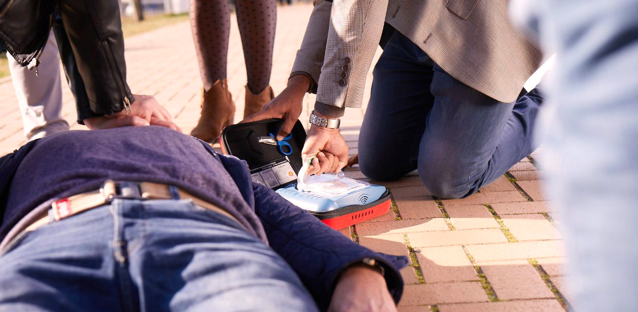 Featured image for “Gratis AED-trainingen voor inwoners en ondernemers in Zwijndrecht”